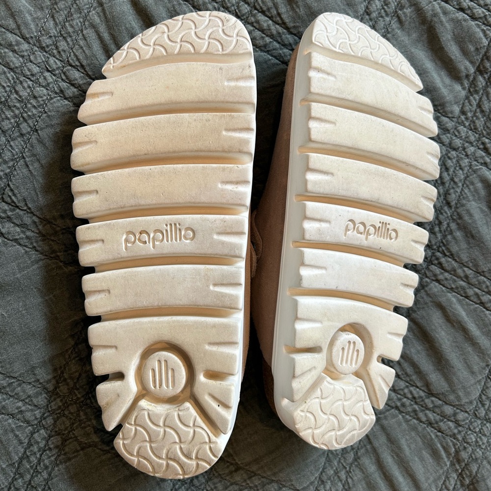 Birkenstock Papillio Tan Suede Women's Clogs - Picture 6 of 6